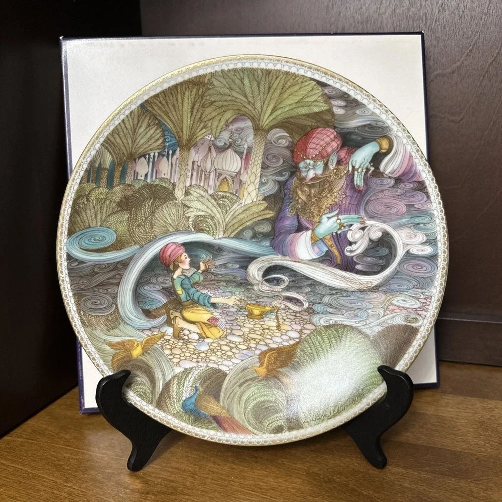 Haviland Bradex Aladin and the Wonderful Lamp Plate - VTG Limoges France 1982